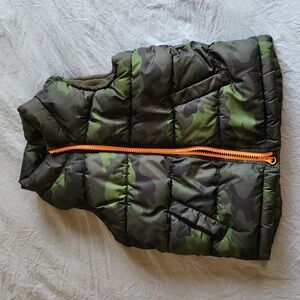 Old navy vest 4t